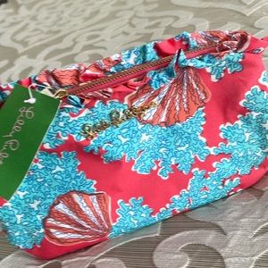 NWT Lilly Pulitzer Large makeup bag